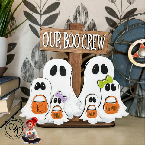 Boo Crew Family shelf sitter