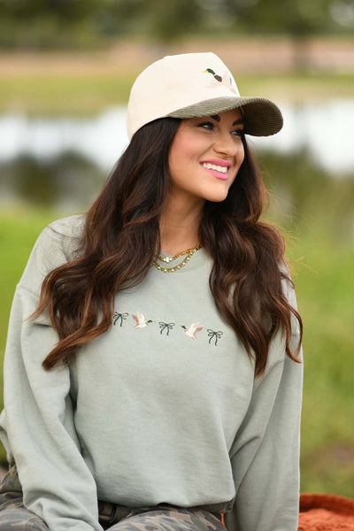 Ducks and Bows Embroidered Sweatshirt - Cracked Ginger