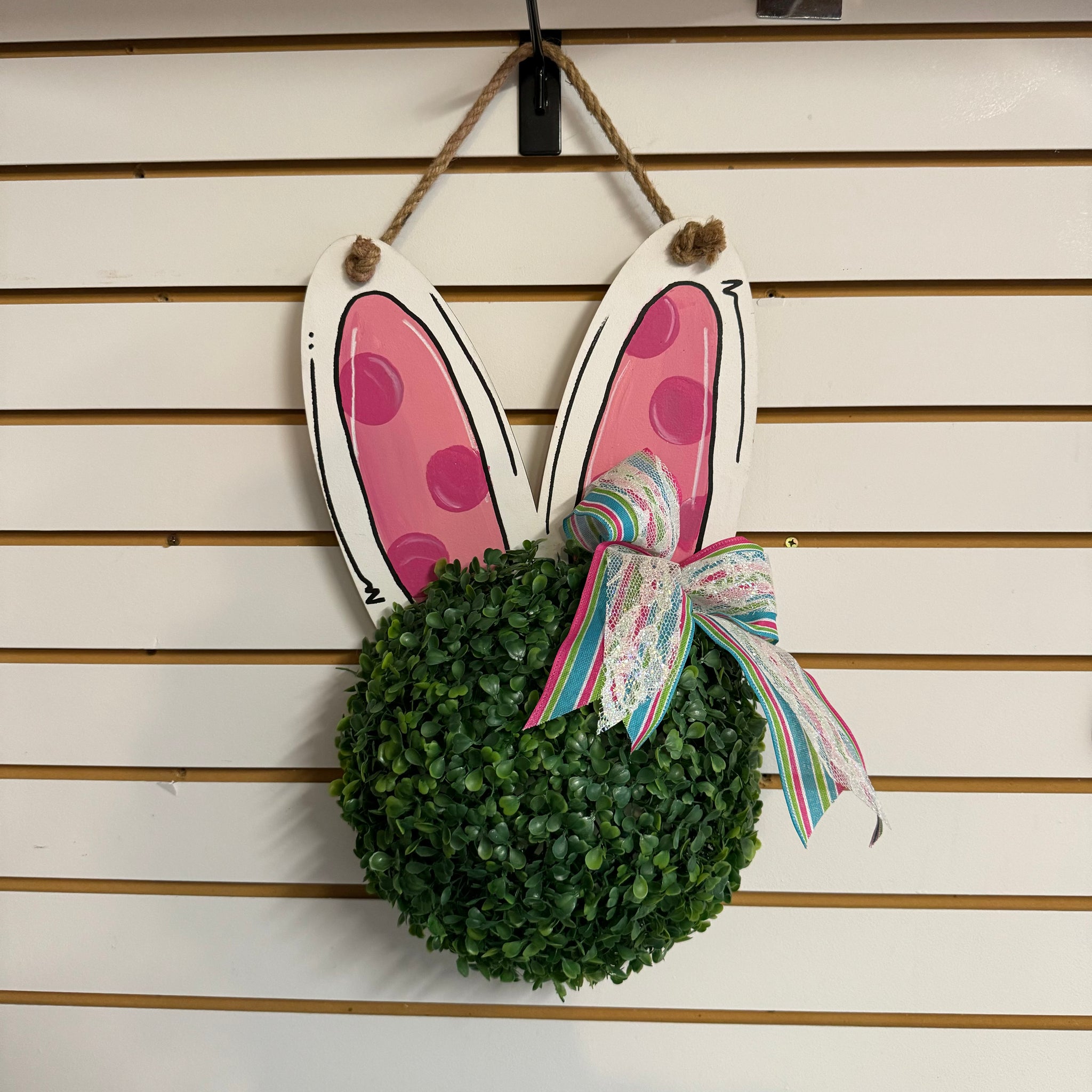 Clearance DH bunny topiary